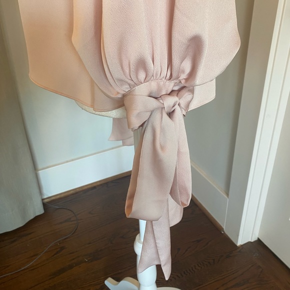 Vince Camuto pink blouse, size small. - Picture 4 of 5